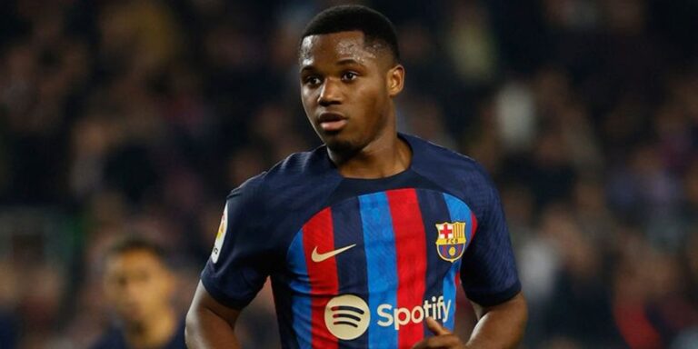 Siapa Saja Tiga Pemain FC Barcelona yang Menuju Pintu Keluar?