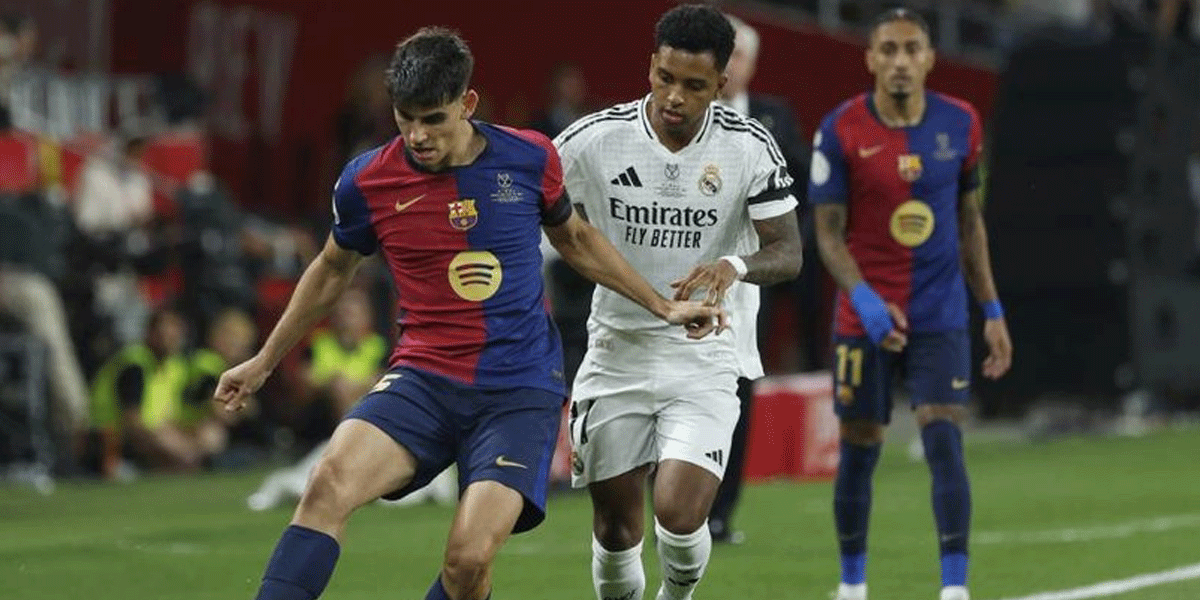 Barcelona Berburu Bek Kiri Baru, Tapi Ada Syarat Khusus