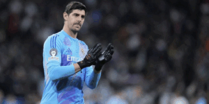 Real Madrid Pilih Bertahan dengan Courtois di Bawah Mistar
