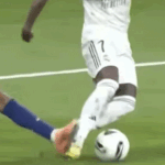 Drama El Clasico: Penalti Vinicius Dibatalkan, Kaki Lamine Jadi Sorotan Drama El Clasico: Penalti Vinicius Dibatalkan, Kaki Lamine Jadi Sorotan