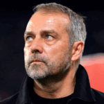 Darurat Lini Belakang Barcelona Flick Dorong Transfer Bek Baru